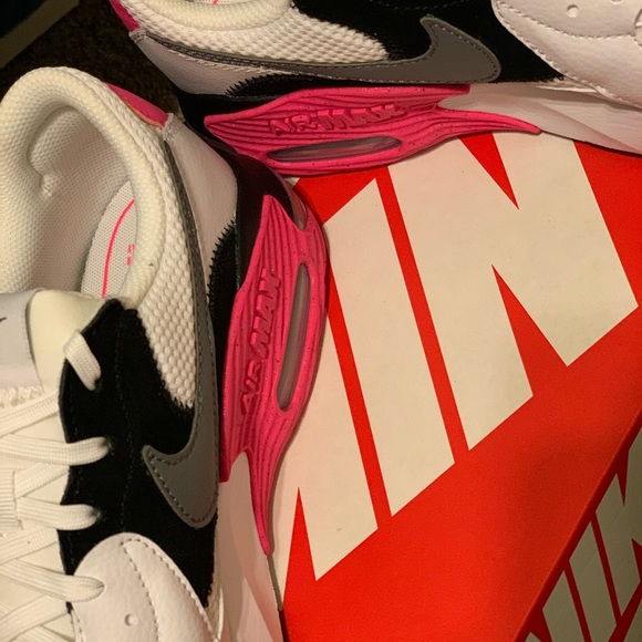 New! Nike Air Max Excee - Picture 9 of 11